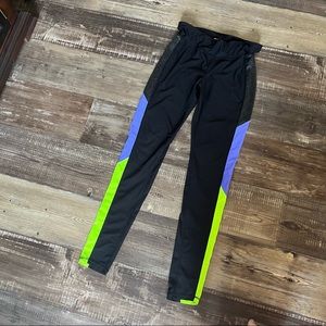 Xersion Legging. Size L